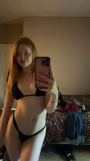 Makenna Kelly OnlyFans Leaked Free Thumbnail Picture - #9PjXD4n86A