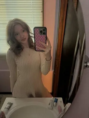 Makenna Kelly OnlyFans Leaked Free Thumbnail Picture - #AVj73LCdx8