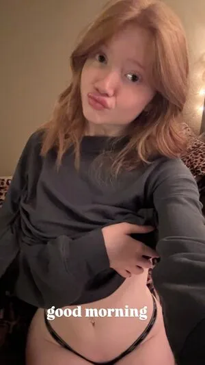 Makenna Kelly OnlyFans Leaked Free Thumbnail Picture - #CJ0AF7aIbc