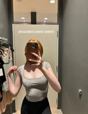Makenna Kelly OnlyFans Leaked Free Thumbnail Picture - #DXDjtawPeu
