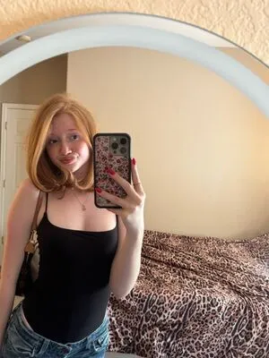Makenna Kelly OnlyFans Leaked Free Thumbnail Picture - #EEfzG7sRU6