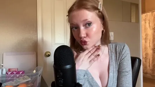 Makenna Kelly OnlyFans Leaked Free Thumbnail Picture - #GII56tosUV