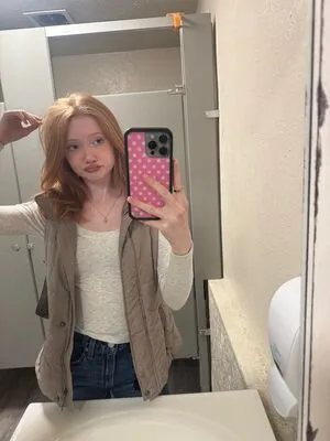 Makenna Kelly OnlyFans Leaked Free Thumbnail Picture - #JxEzm2hAM3