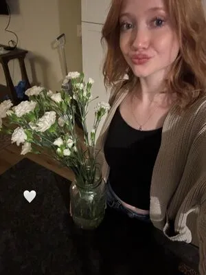 Makenna Kelly OnlyFans Leaked Free Thumbnail Picture - #LurswEdWrB