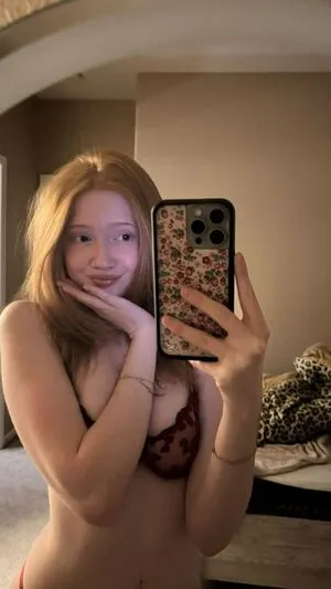 Makenna Kelly OnlyFans Leaked Free Thumbnail Picture - #P40LiTXwj0