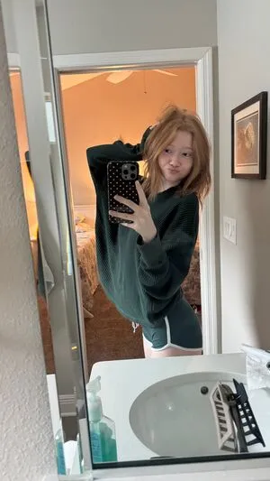 Makenna Kelly OnlyFans Leaked Free Thumbnail Picture - #YWPAOqYjn2