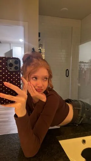 Makenna Kelly OnlyFans Leaked Free Thumbnail Picture - #bLI4adG8H9