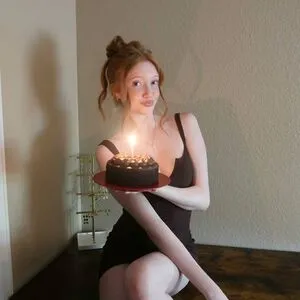 Makenna Kelly OnlyFans Leaked Free Thumbnail Picture - #d71RGj9sTk