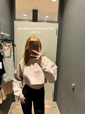 Makenna Kelly OnlyFans Leaked Free Thumbnail Picture - #owybkdKf98