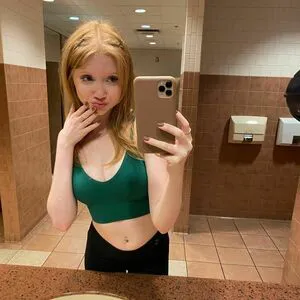 Makenna Kelly OnlyFans Leaked Free Thumbnail Picture - #p48hfcCV9R