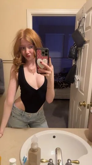 Makenna Kelly OnlyFans Leaked Free Thumbnail Picture - #wsZ7ZVORGQ