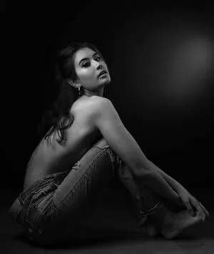 Makenna Rae OnlyFans Leaked Free Thumbnail Picture - #Cm9uaMISaf