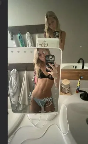 Makennaabennett OnlyFans Leaked Free Thumbnail Picture - #DDms51FPTo