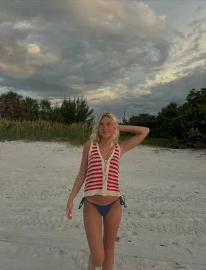 Makennaabennett OnlyFans Leaked Free Thumbnail Picture - #mRbNbWRwK3