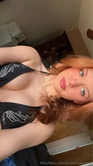 Makennakaylee OnlyFans Leaked Free Thumbnail Picture - #CH33nu7f0u