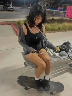 Makeoutradio OnlyFans Leaked Free Thumbnail Picture - #3B8hVYBe5g