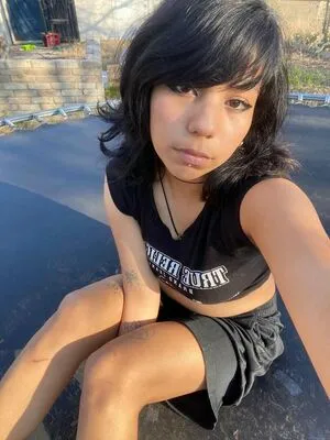 Makeoutradio OnlyFans Leaked Free Thumbnail Picture - #9Gx2HgzD3S