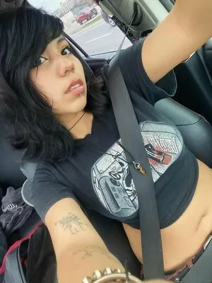 Makeoutradio OnlyFans Leaked Free Thumbnail Picture - #Dxvw5sEmti