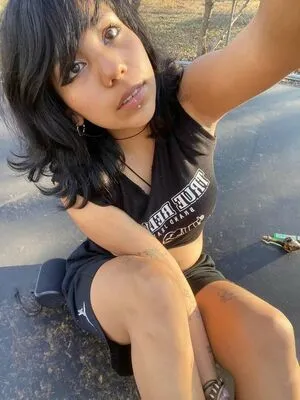 Makeoutradio OnlyFans Leaked Free Thumbnail Picture - #gyqgOvEemU