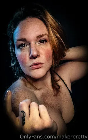 Makerpretty OnlyFans Leaked Free Thumbnail Picture - #yHZ4egMow0