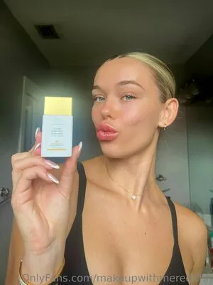 Makeupwithmeredithh OnlyFans Leaked Free Thumbnail Picture - #93cZ6Cby65