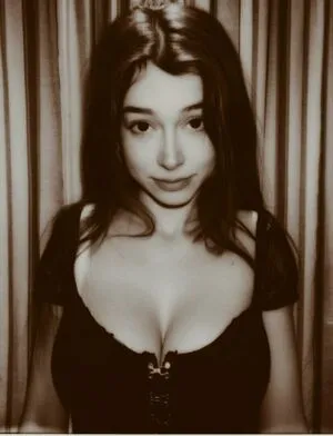 Makoshake OnlyFans Leaked Free Thumbnail Picture - #9r9hFK3By1