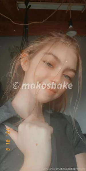 Makoshake OnlyFans Leaked Free Thumbnail Picture - #J7mRbPwqfp