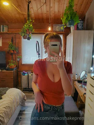 Makoshake OnlyFans Leaked Free Thumbnail Picture - #h4rfXmbti0