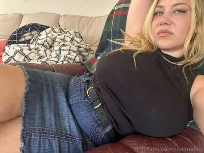 Mal Malloy OnlyFans Leaked Free Thumbnail Picture - #NU6H0ye5bW