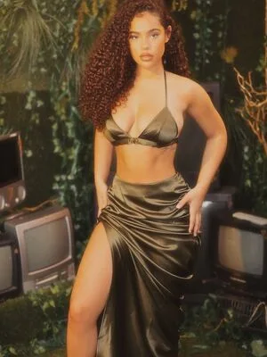 Malaika Terry OnlyFans Leaked Free Thumbnail Picture - #EpyMB6DUNo