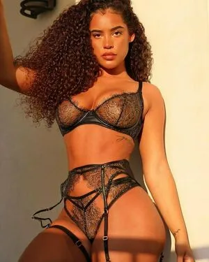 Malaikaterry OnlyFans Leaked Free Thumbnail Picture - #RaOb0akjnI