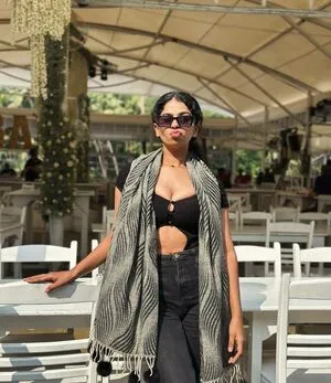 Malavika OnlyFans Leaked Free Thumbnail Picture - #CRl8pt02KT