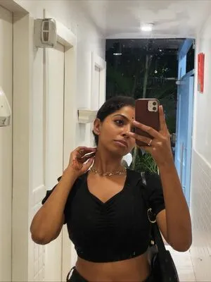 Malavika OnlyFans Leaked Free Thumbnail Picture - #oGEjvjT20n