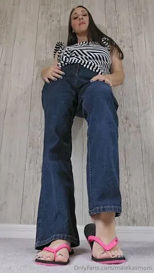 Malekasmom OnlyFans Leaked Free Thumbnail Picture - #QQXMF9ciCG