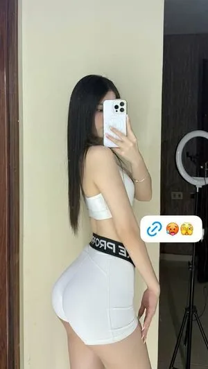 Malenahra OnlyFans Leaked Free Thumbnail Picture - #goN7Lc1tCU