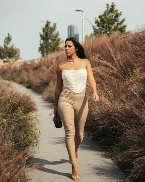 Maleni Cruz OnlyFans Leaked Free Thumbnail Picture - #RFaTki1Ics