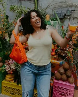 Maleni Cruz OnlyFans Leaked Free Thumbnail Picture - #iAwTxOName