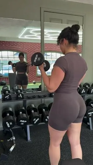 Maleni Cruz OnlyFans Leaked Free Thumbnail Picture - #vZbP1hu7RW