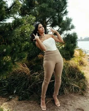 Maleni Cruz OnlyFans Leaked Free Thumbnail Picture - #zNO80YhTnS