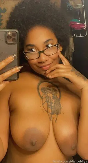 Malicemiya OnlyFans Leaked Free Thumbnail Picture - #ir36DBuorz