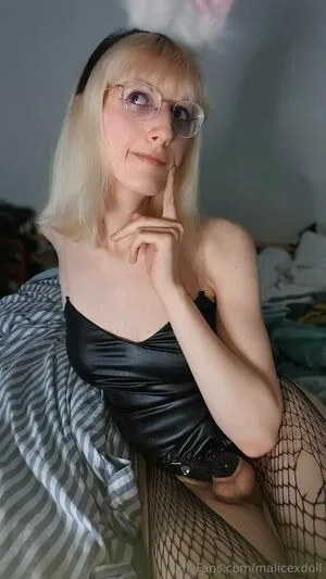 Malicexdoll OnlyFans Leaked Free Thumbnail Picture - #5l4WNV6Xdu
