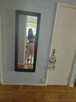 Malied OnlyFans Leaked Free Thumbnail Picture - #g4v1CWvsig