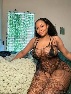 Malijfree OnlyFans Leaked Free Thumbnail Picture - #dcyVjVbibZ