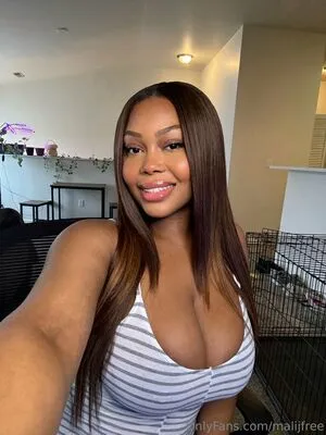 Malijfree OnlyFans Leaked Free Thumbnail Picture - #nx59EcsgI9