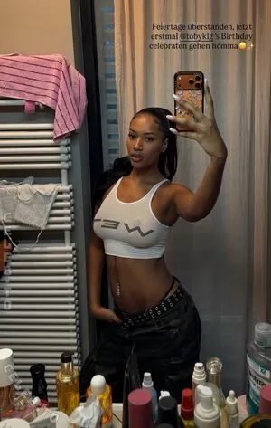 Malika Babel OnlyFans Leaked Free Thumbnail Picture - #cwd84hZryX