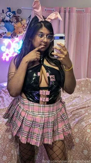 Malika OnlyFans Leaked Free Thumbnail Picture - #sFW4Gn3hf9