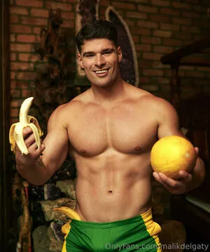 Malikdelgaty OnlyFans Leaked Free Thumbnail Picture - #Ef3Wdolu0k