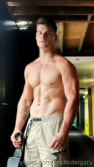 Malikdelgaty OnlyFans Leaked Free Thumbnail Picture - #Guyin7LqdD