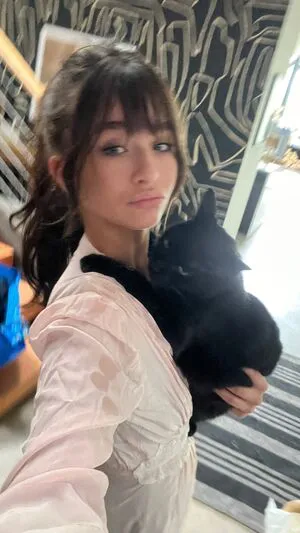 Malina Weissman OnlyFans Leaked Free Thumbnail Picture - #6zF8tV4oMk