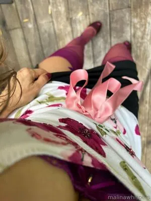 Malinawhispers OnlyFans Leaked Free Thumbnail Picture - #n6nyqtI0KM